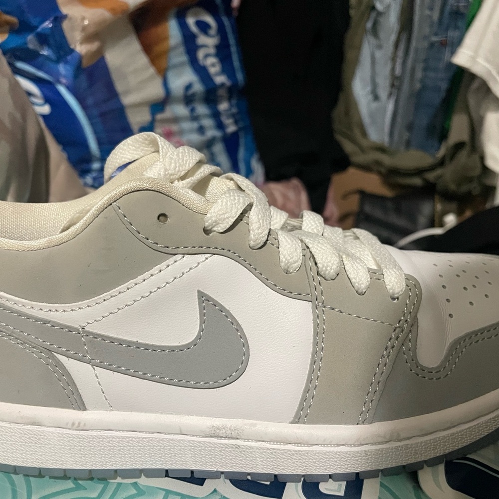 Kids Nike Gray and White Sneakers